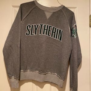 Harry Potter Slytherin Gray sweatshirt. Size small. Great condition.